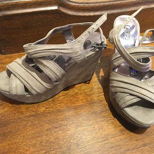 Suede beige wedges; Carlos Santana brand - size 5